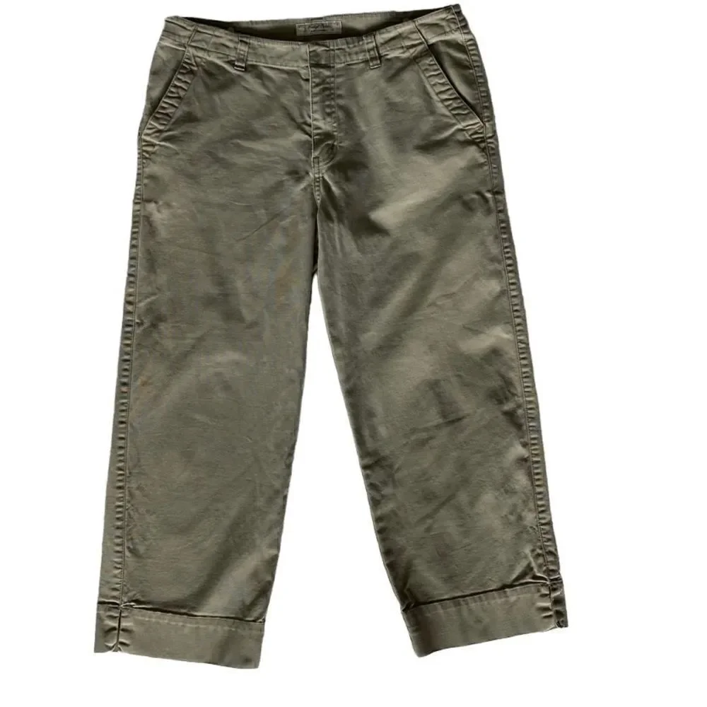 Indigo Palm Womans Sage Green Cotton Bermuda Shorts Gorpcore SZ 8